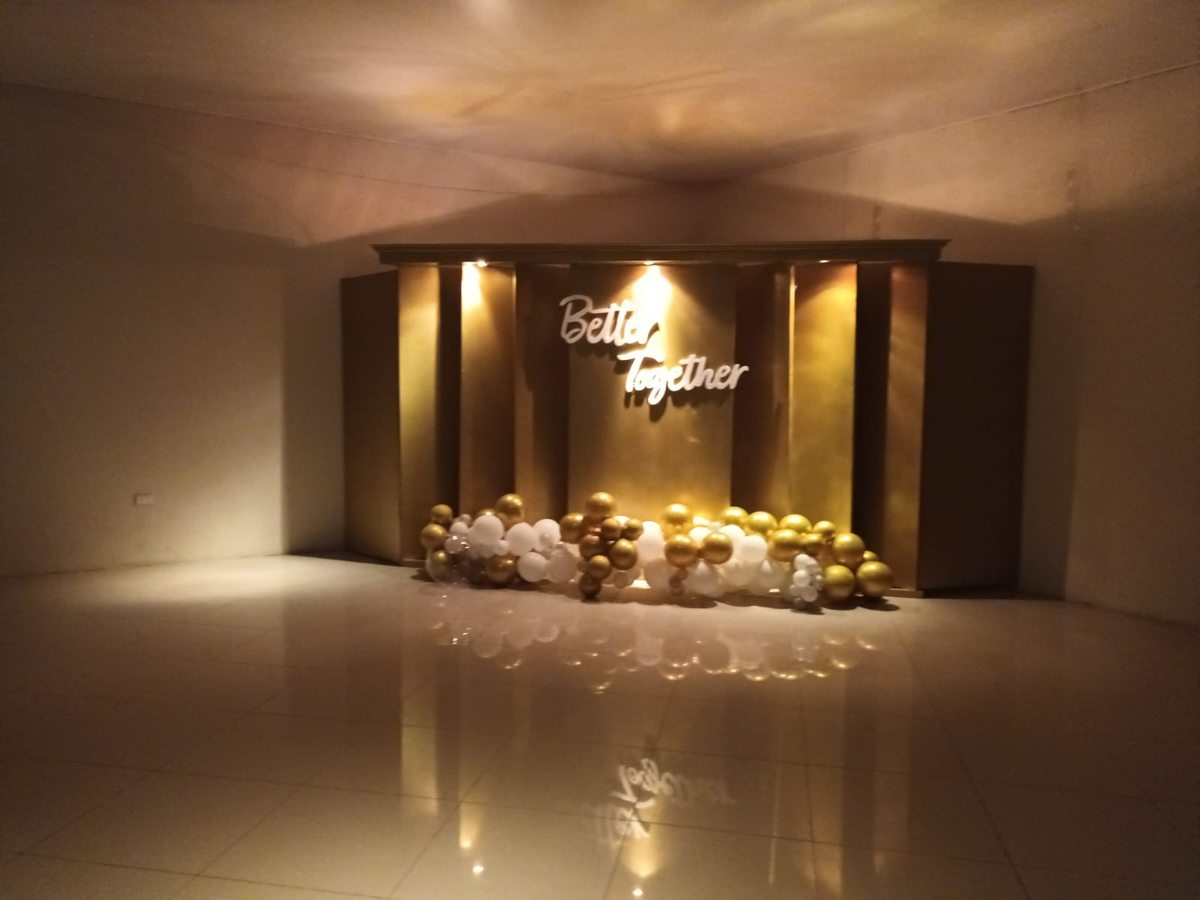 Escenario elegante iluminado