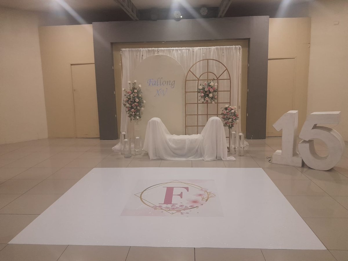 Escenario para quinceaños