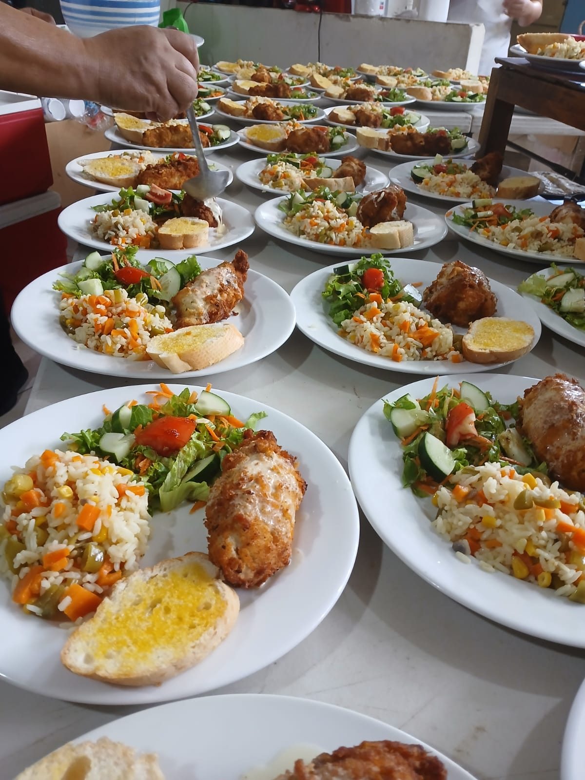 Platos servidos para celebración